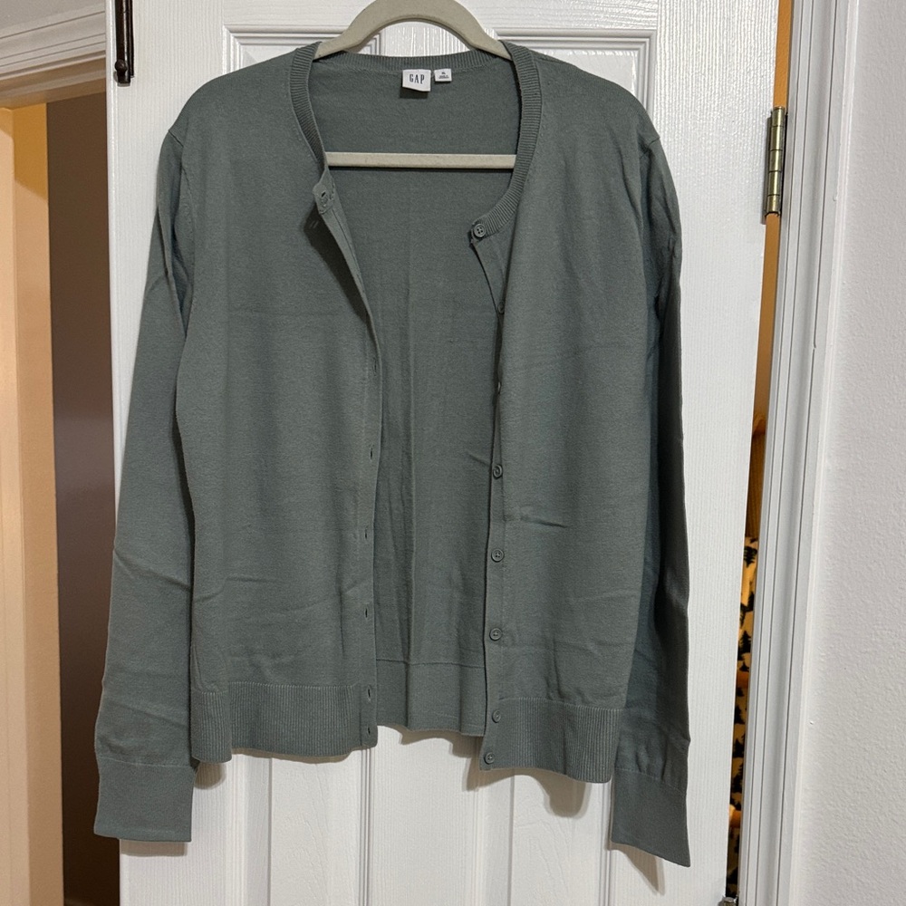 GAP Olive Button-Up Cardigan
